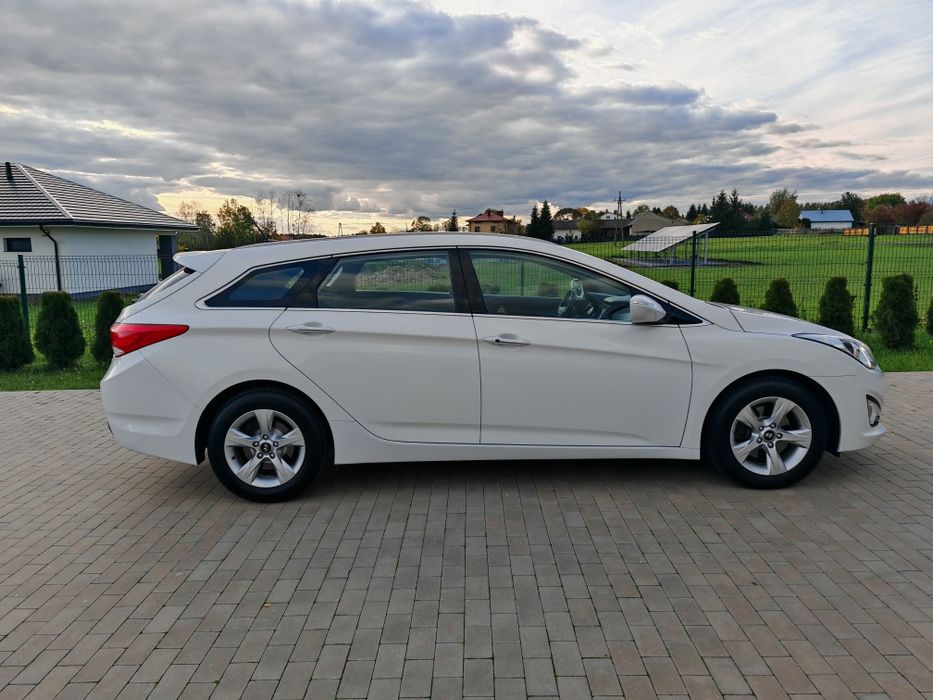 Hyundai i40 1.7 crdi / navi / kamera / import Niemcy / super stan