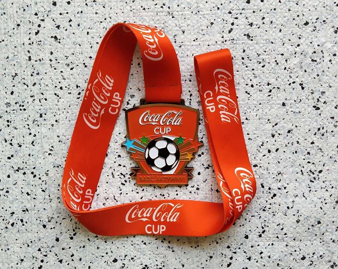 Pamiątkowa odznaka piłkarska Coca Cola Cup. 2014