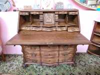 Escrivaninha em madeira maciça trabalhada - óptimo estado e qualidade