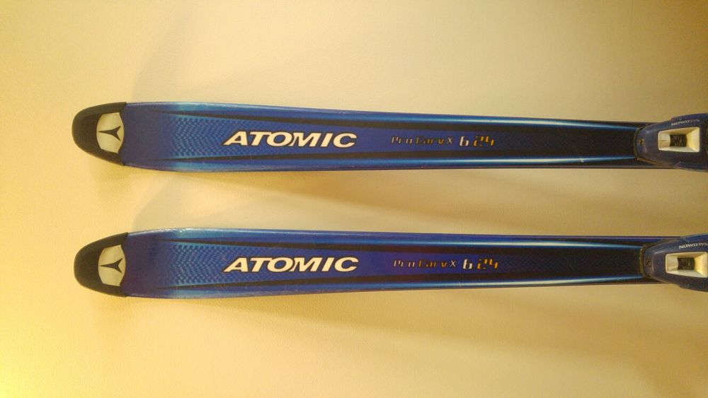 Narty Atomic Pro Carv x 6.24, wiązania i buty narciarskie salomon.