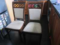 2 Krzesła  drewniane