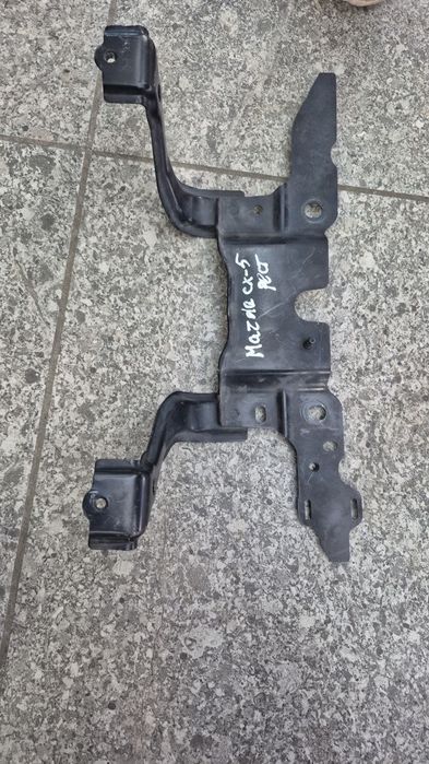 кронштейн замка капота Mazda CX-5 21 рік бу оригінал