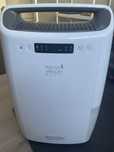 Desumidificador DELONGHI DEXD214RF (14 L/dia - Branco)
