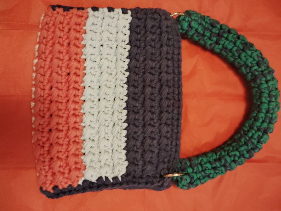 Lindas bolsas de crochet.