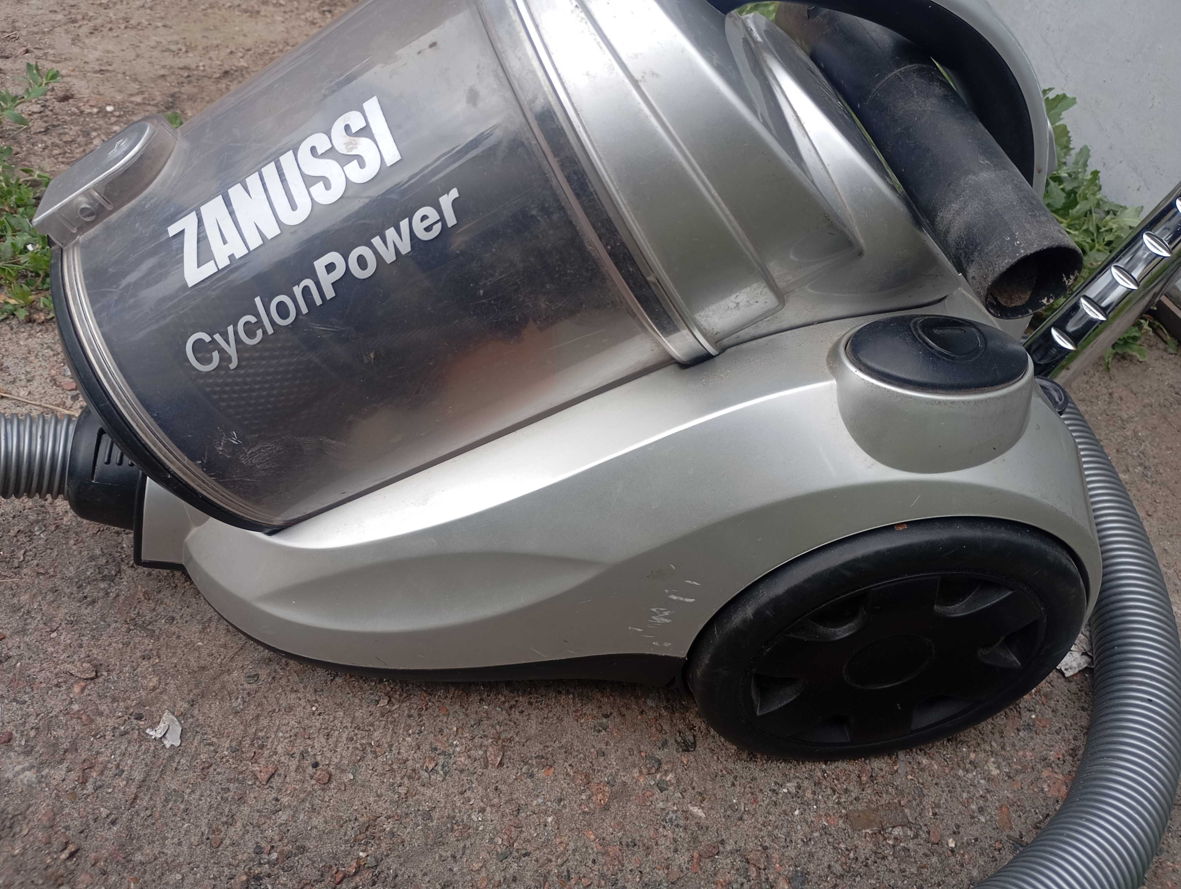 Пилосос Zanussi ZAN7850