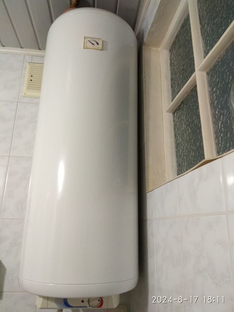 Водонагревательный бак (бойлер)