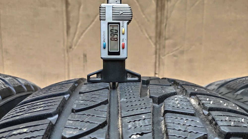 Шини 255/60R18 Nokian WR G2. 8,9мм. 55