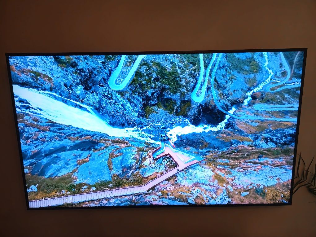 TV Samsung LED 4K UHD DVB-T2 Smart TV 75"