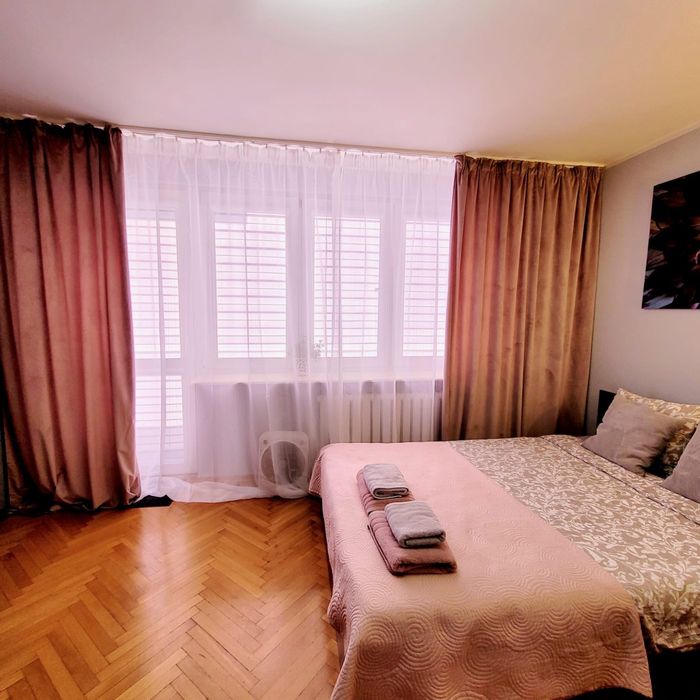 Apartament w samym centrum. dworzec centralny. Na doby, noce i godziny