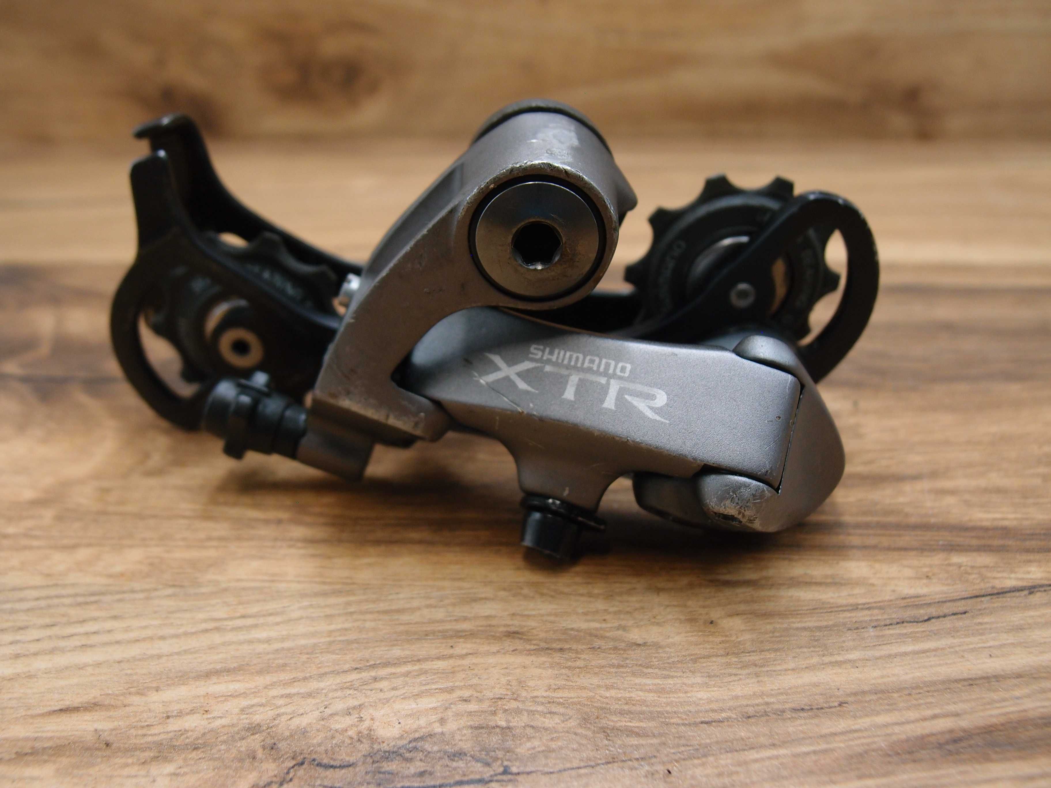 tylna przerzutka Shimano XTR RD-M950 długi wózek 9 rzędów