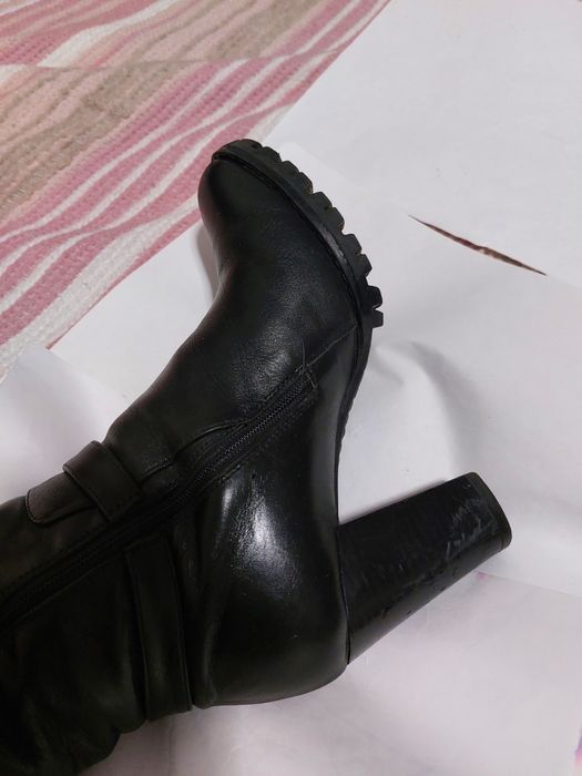 Зимние кожаные сапоги 37 размер