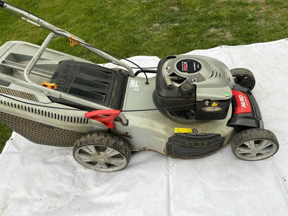 Kosiarka spalinowa AL-KO z napędem