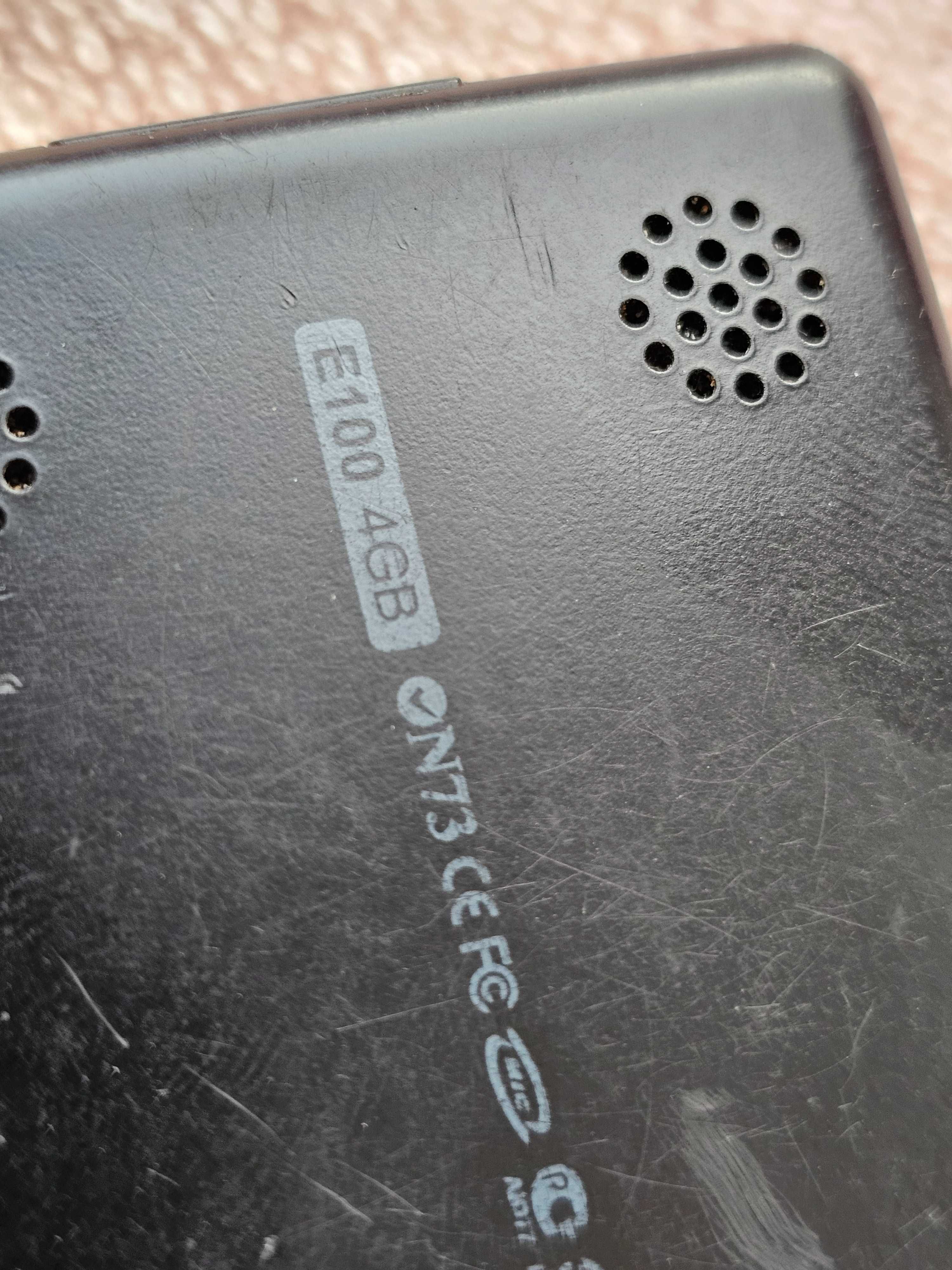 MP3-плеєр iRiver E100/4GB Black