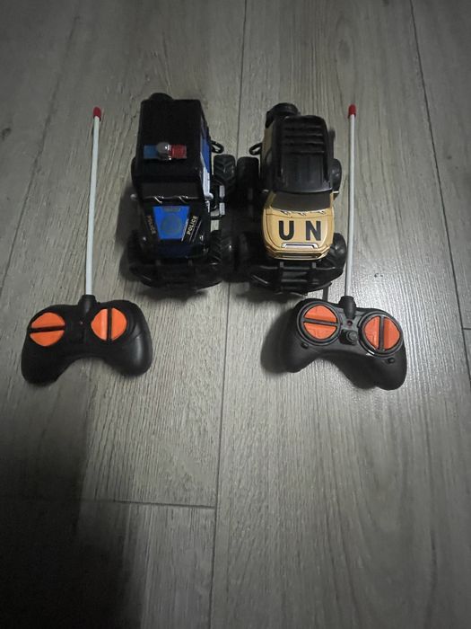 машинки на пульте-управлнее