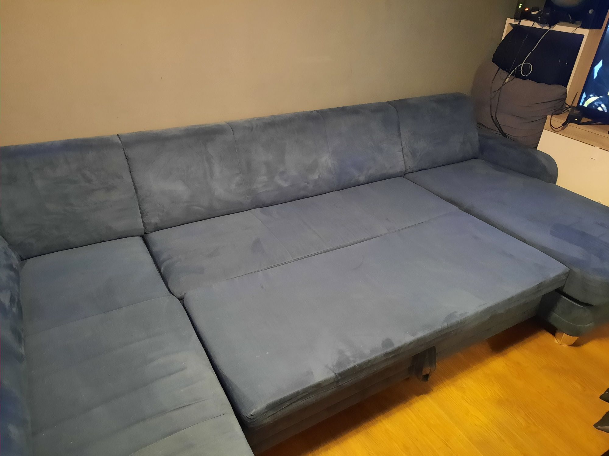Duża narożna sofa
