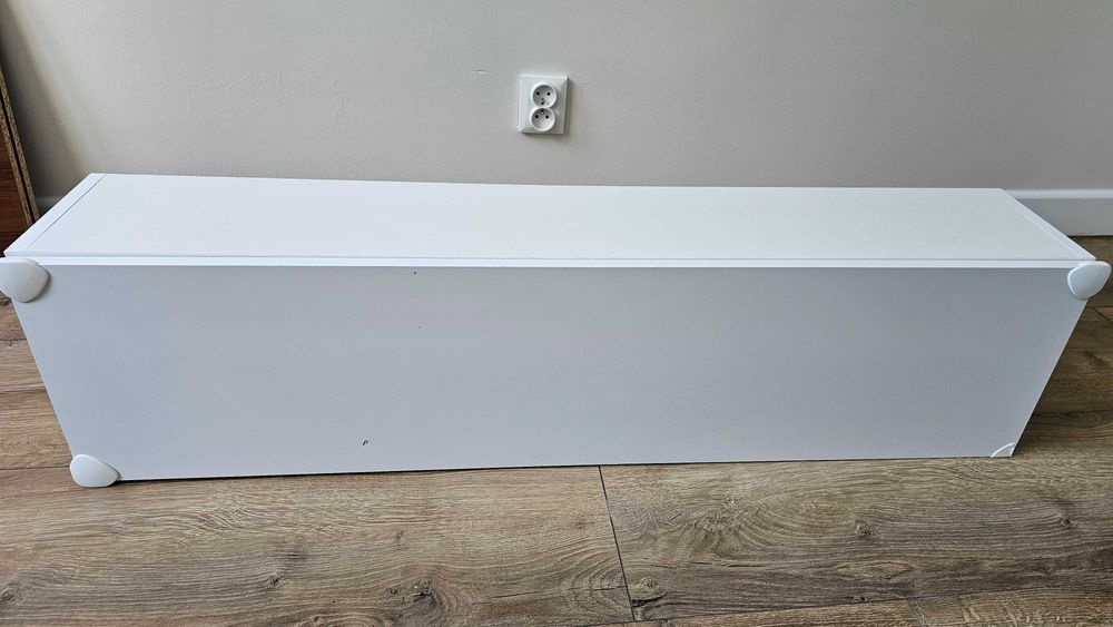 Biała szafka rtv 120 cm
