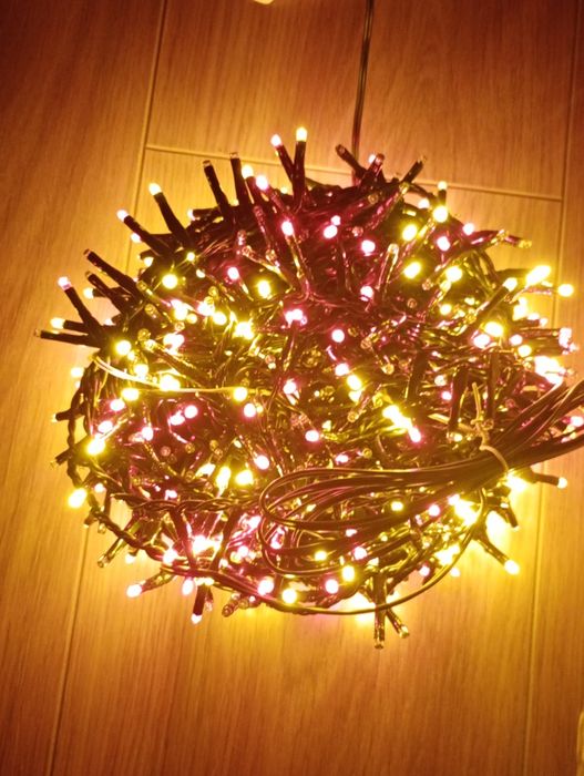 Яскрава гірлянда 18 м