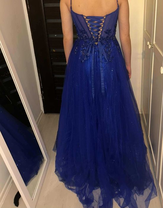 Piękna sukienka na studniówkę! R. 38-40