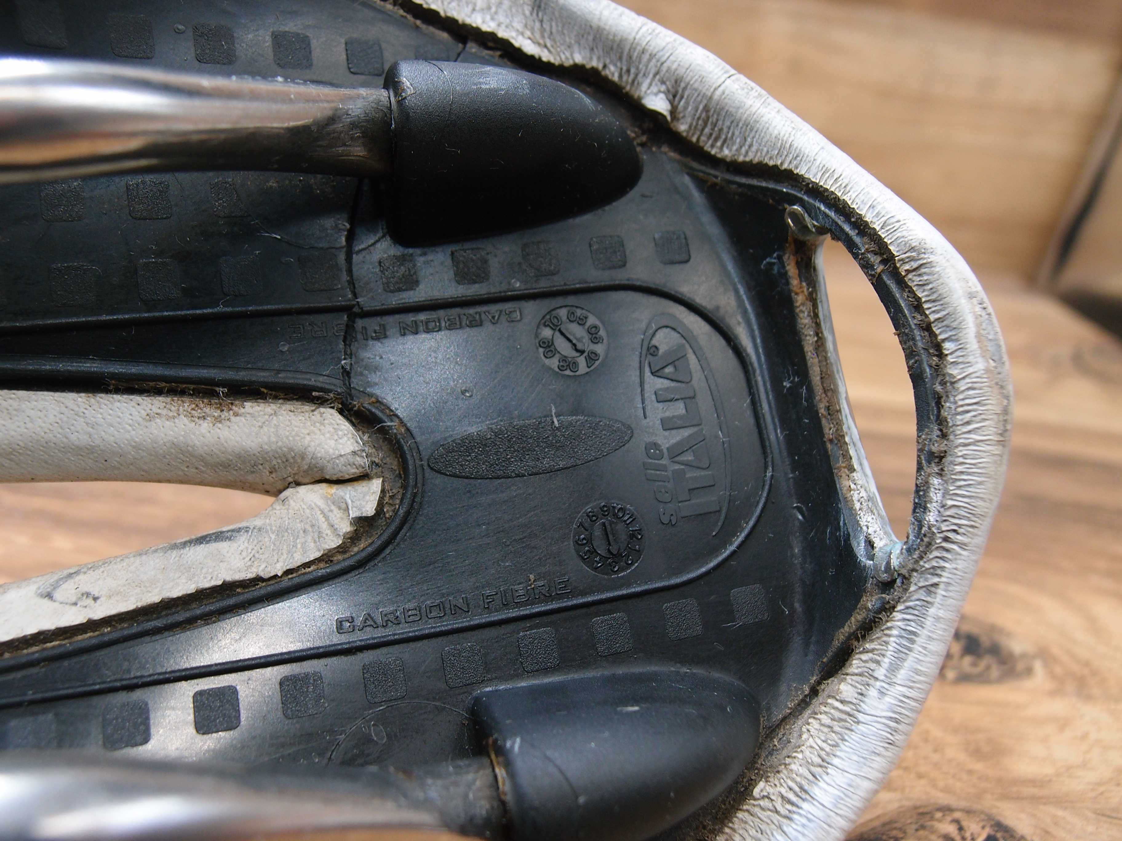 siodełko rowerowe z kanałem Selle Italia Flite szosowe vintage