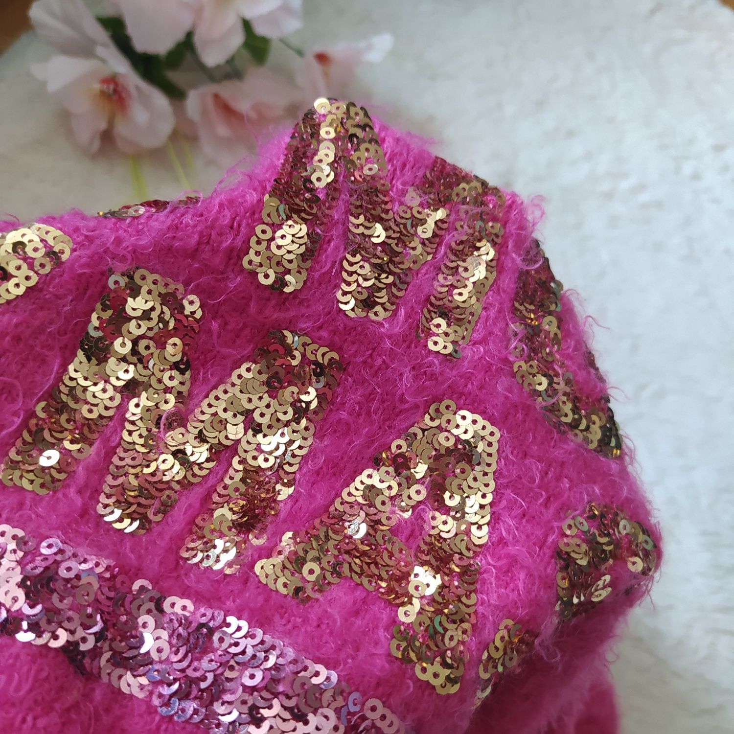 Dziewczęcy różowy sweter z cekinami TU róż złoty 122-128 na 7-8 lat uk
