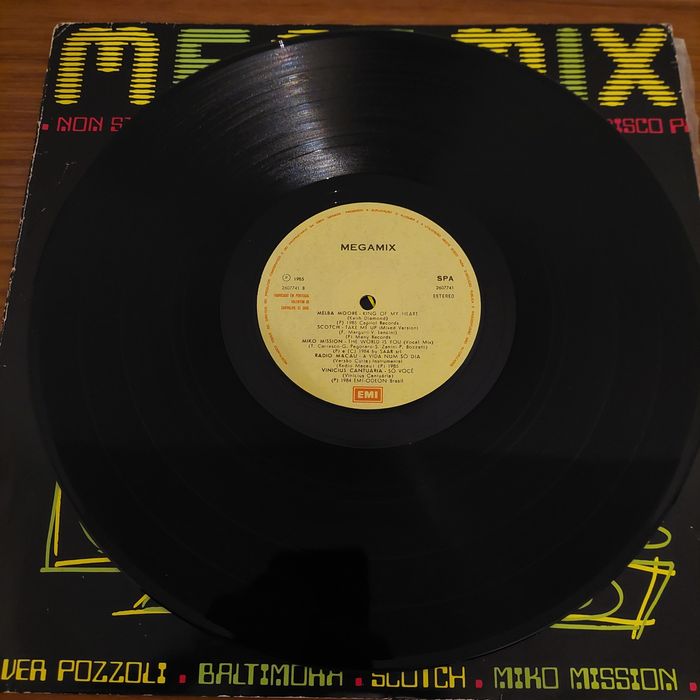 Disco Vinil LP Various – Megamix
