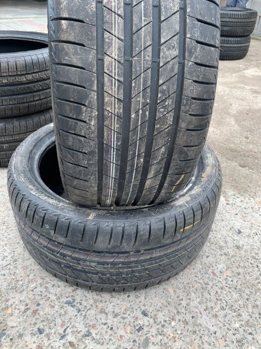 Шины летние  275/35R19 BRIDGESTONE Turanza T005