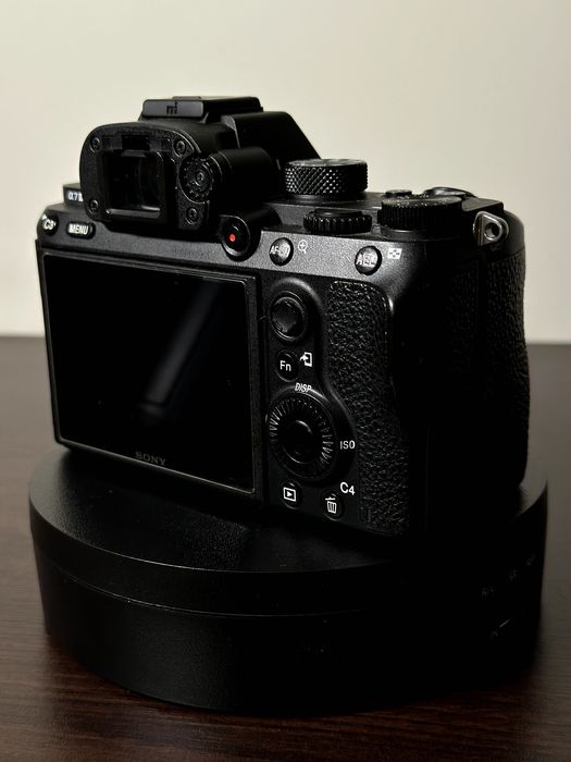 Body Sony A7 III – przebieg migawki : 13 476