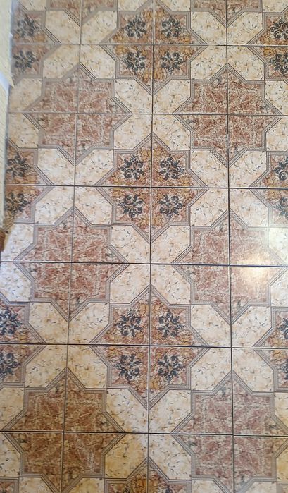 Плитка для підлоги