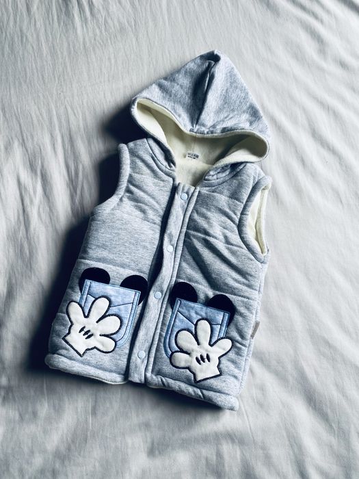 Безрукавка 74 розмір