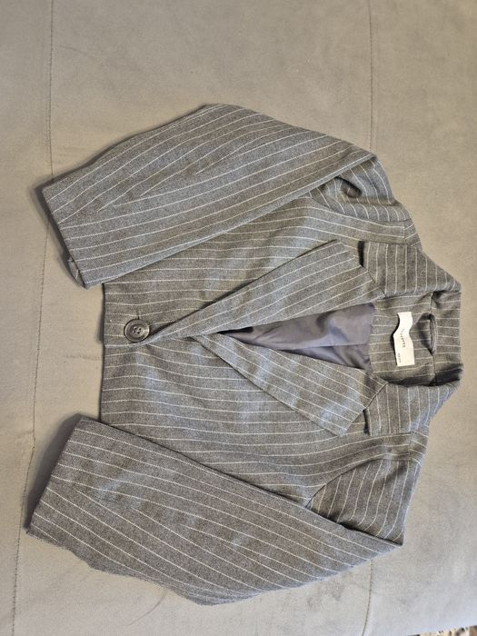 Elegancki komplet dla dziewczynki (marynarka i spódniczka) 116