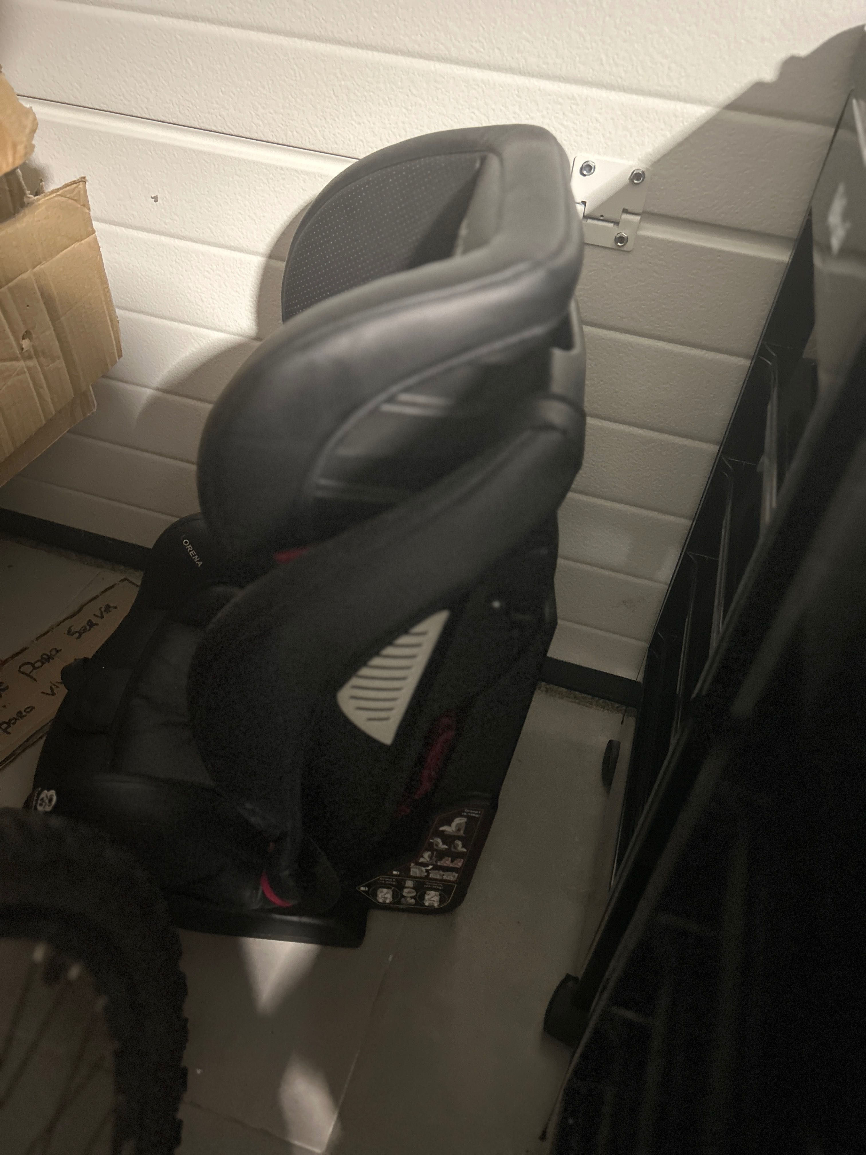 Cadeira Auto Pierre Cardin