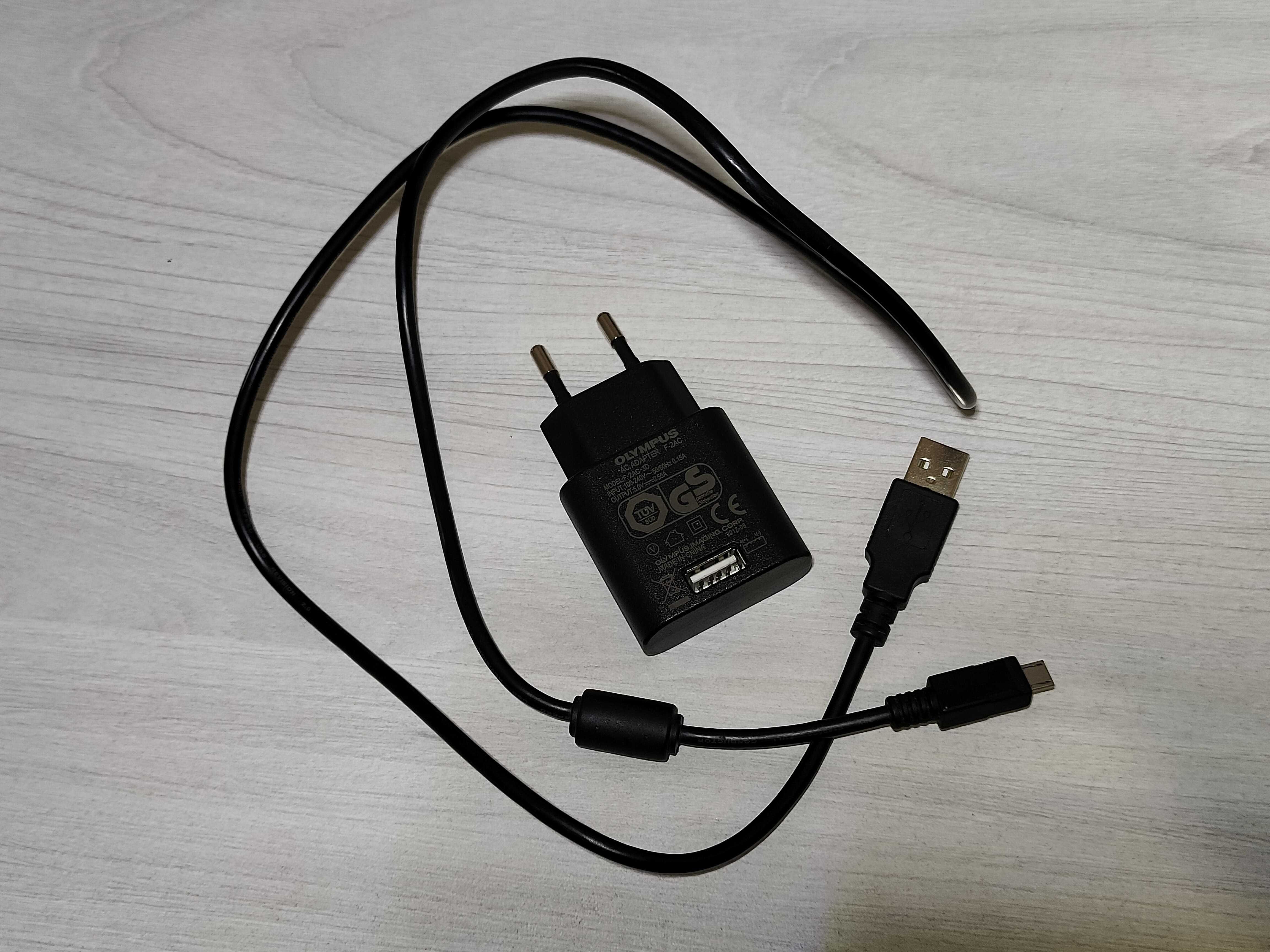 Зарядний пристрій Olympus F-2AC adapter + Кабель (шнур) для Olympus