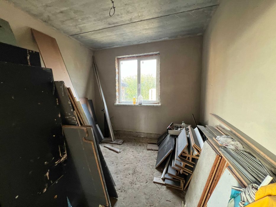 Продаж 5 кім будинку в Баришівці 250м2 в гарному районі - є відеоогяд!