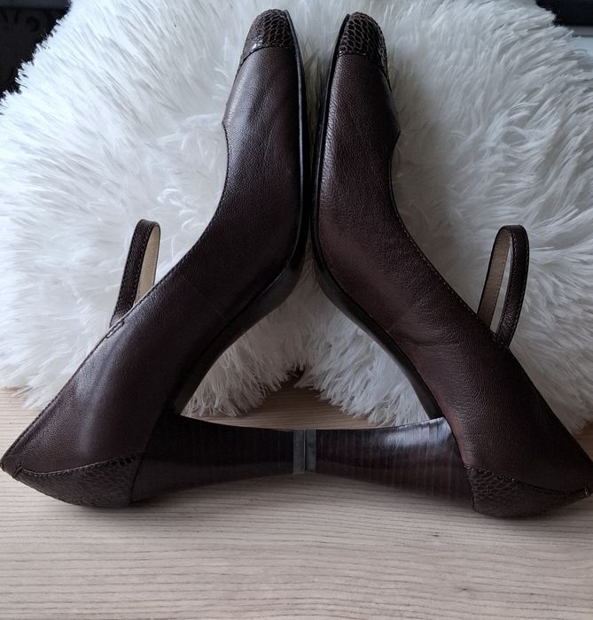 Czółenka skórzane Autograph r.39