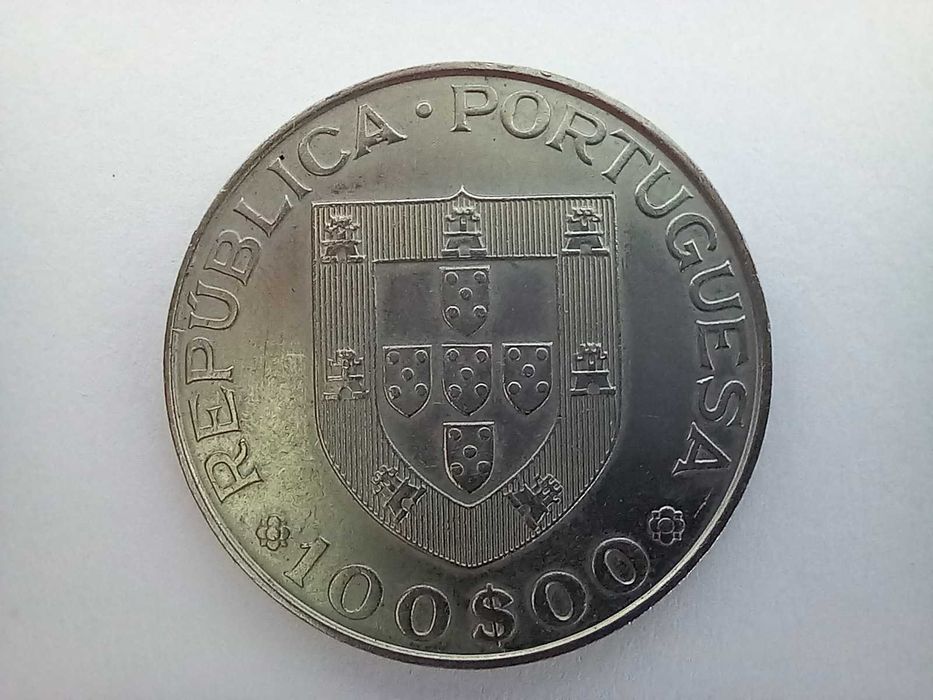 Portugal 100 escudos, 1982 - Ano Internacional das Pessoas Deficientes