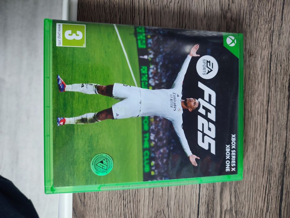 FC 25 FC25 XBOX SERIES X stan idealny!