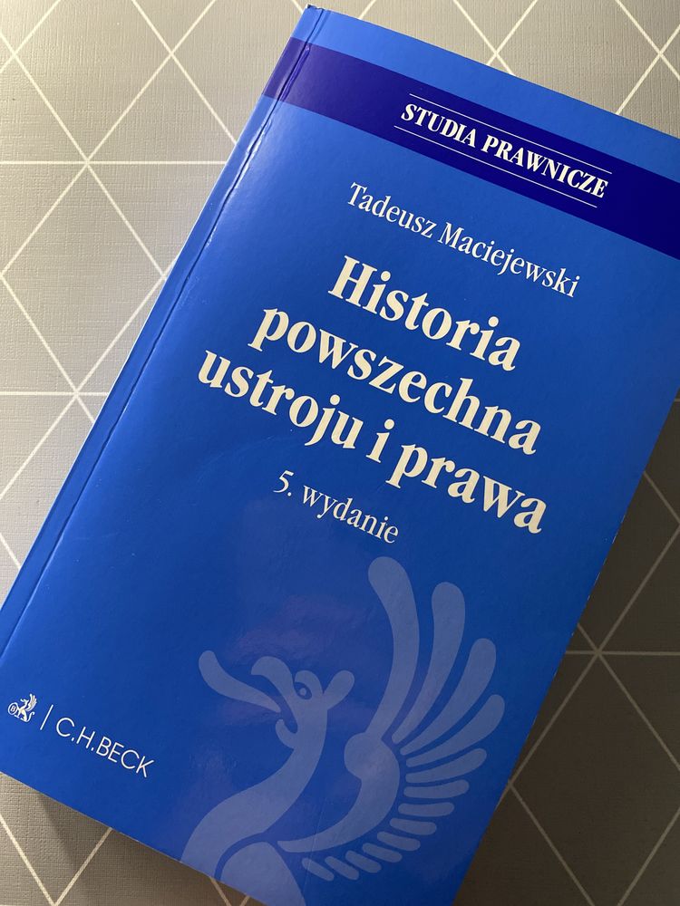 Historia powszechna ustroju i prawa Tadeusz Maciejewski
