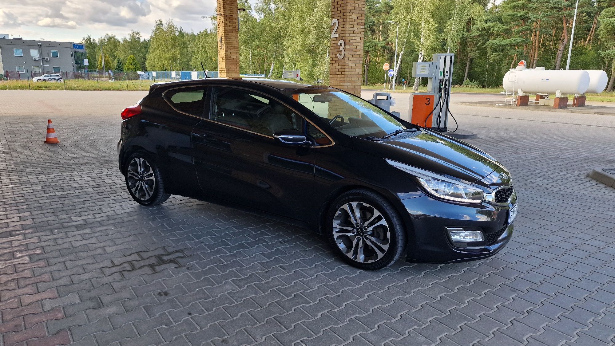 Kia Pro Ceed 1.6 Crdi 128km Navi Kamera Klima Alu Pl Led