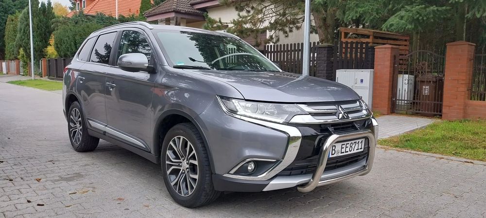 Mitsubishi Outlander 2.2DID 2WD Plus 150ps 7-osobowy !!!