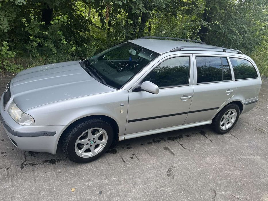 Шкода Октавія 2.0 газ/бензин