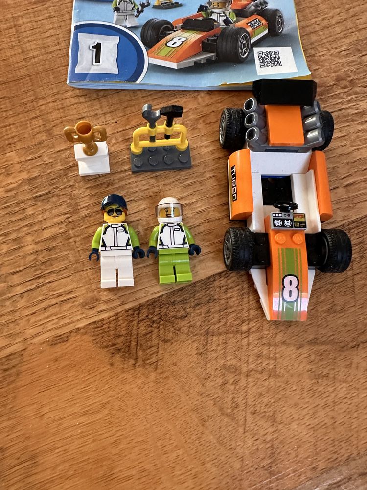 Lego City 60322 wyścigówka