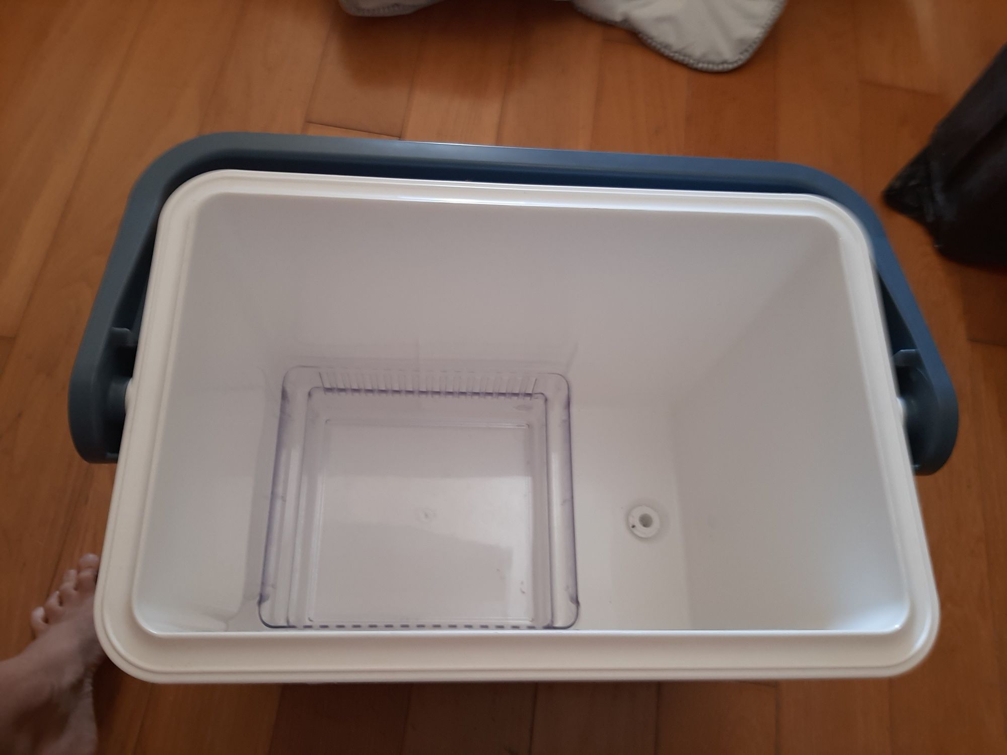 Cooler box 32L decathlon