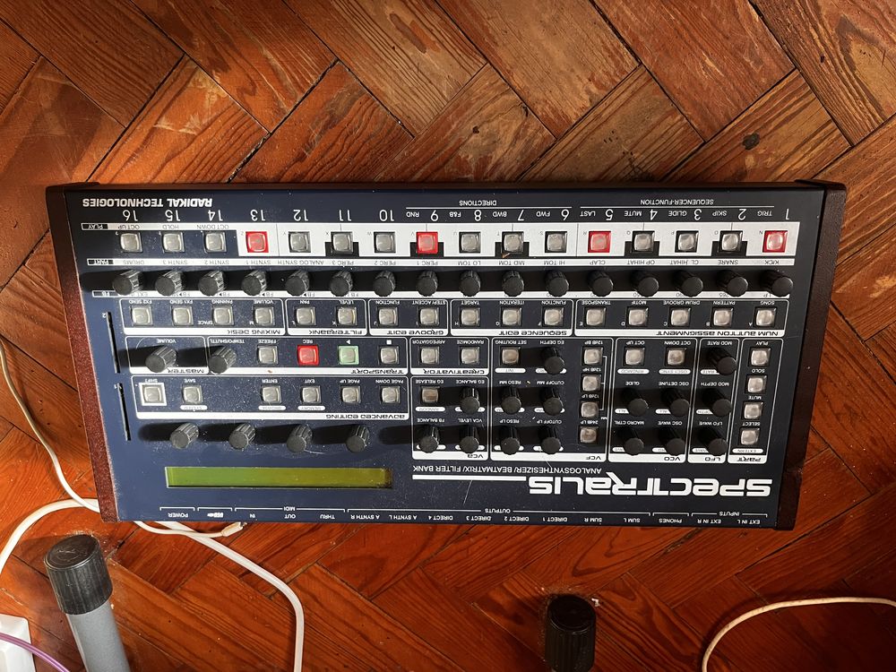 SPECTRALIS - Synth - Radikal Technologies - blue