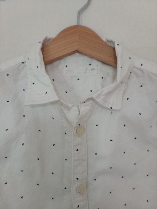 Biała koszula r.122 Zara chłopiec wiek 6-7 lat