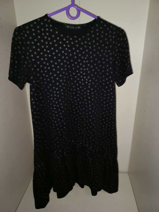 Czarna w szare kropki sukienka Mohito rozmiar XXS ( wychodzi większa)