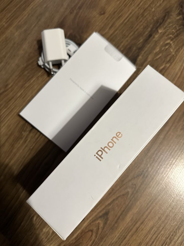 Telefon iphone 7 plus rose gold ladowarka z kablem do ip