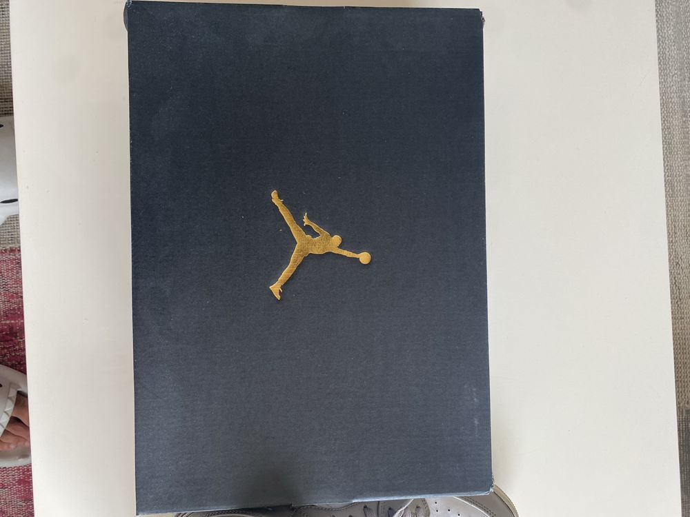 Air Jordan 1 Mid Linen tamanho 44,5