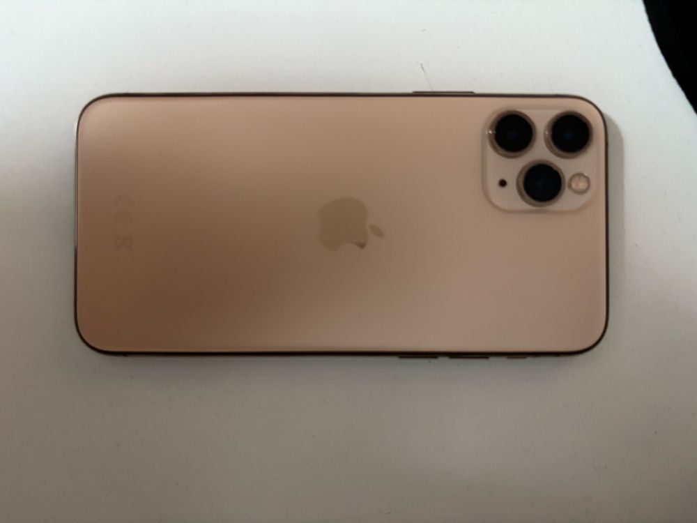 Sprzedam iphone 11 pro
