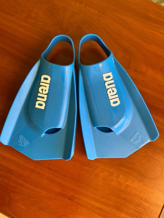 Продам дитячі ласти Arena розмір 36-37