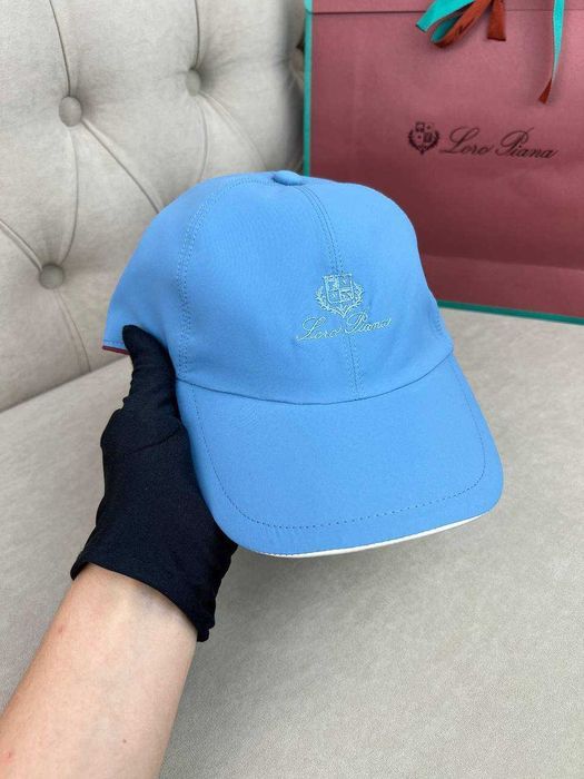 Голубая кепка Loro Piana кепка с вышивкой Лоро Пиана gu603